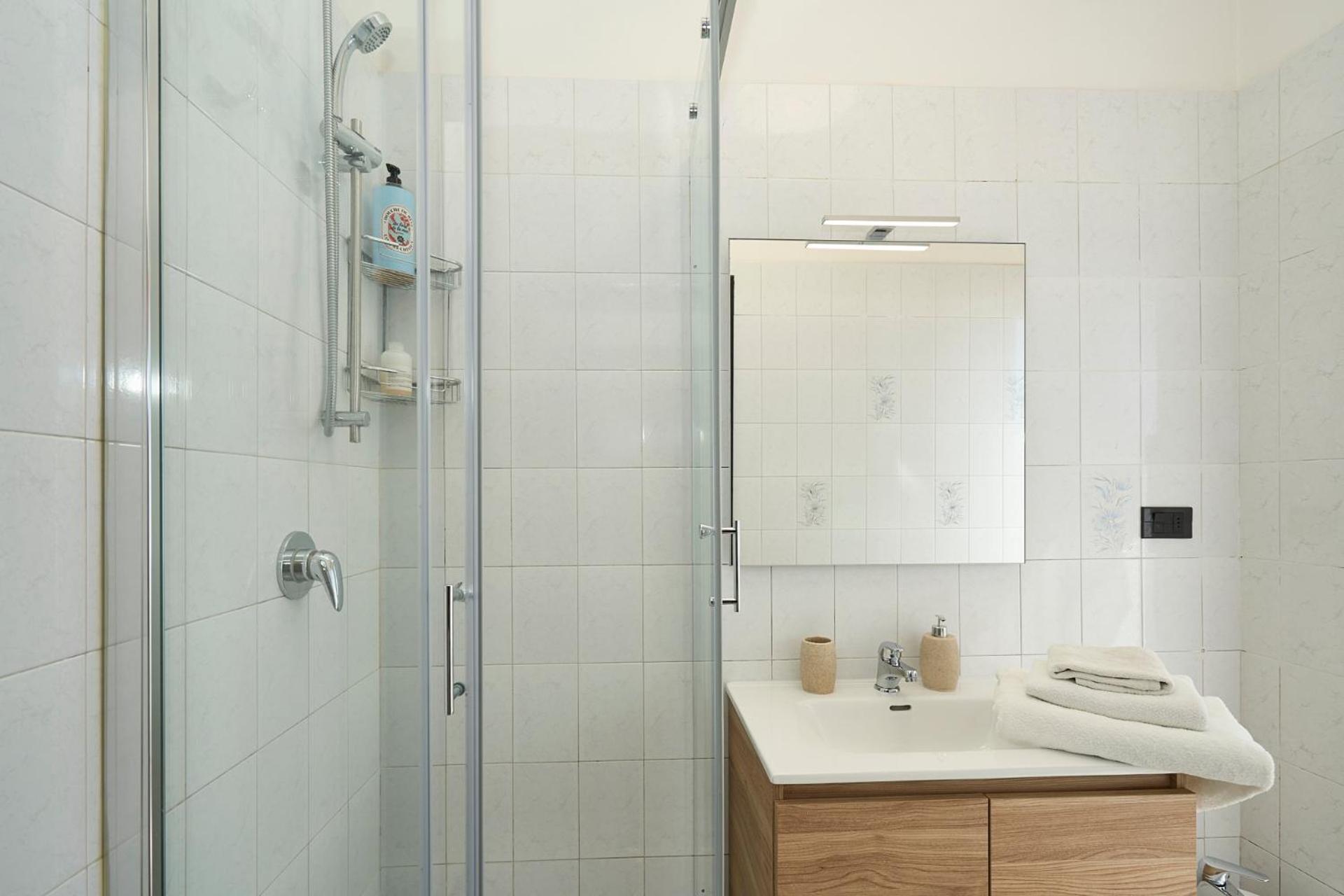 -Luminosa 5 Stars With Balcony- Wifi Netflix 15 Minutes From Duomo Leilighet Milano Eksteriør bilde